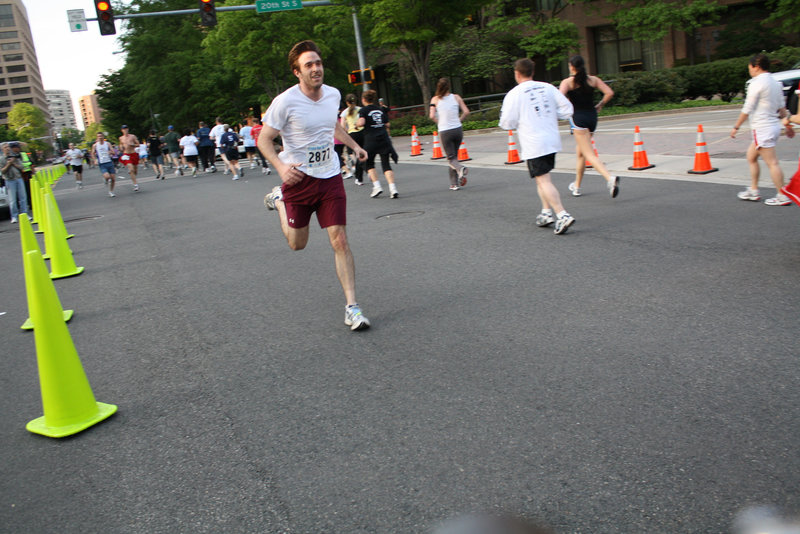 116.TheRace.5KRun.CrystalDrive.ArlingtonVA.23April2010