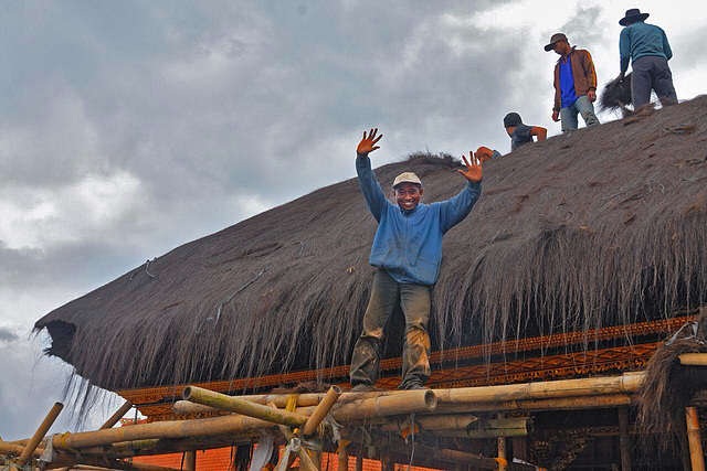 Balinese roofers