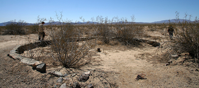 Mission Well (Arastra?) on Old Dale Road (0018)