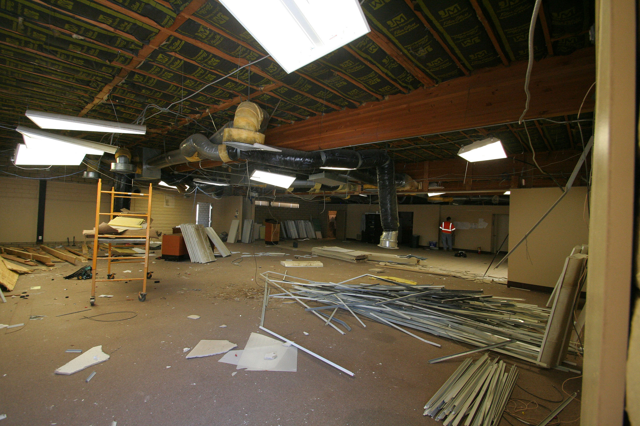 Carl May interior demolition (0285)