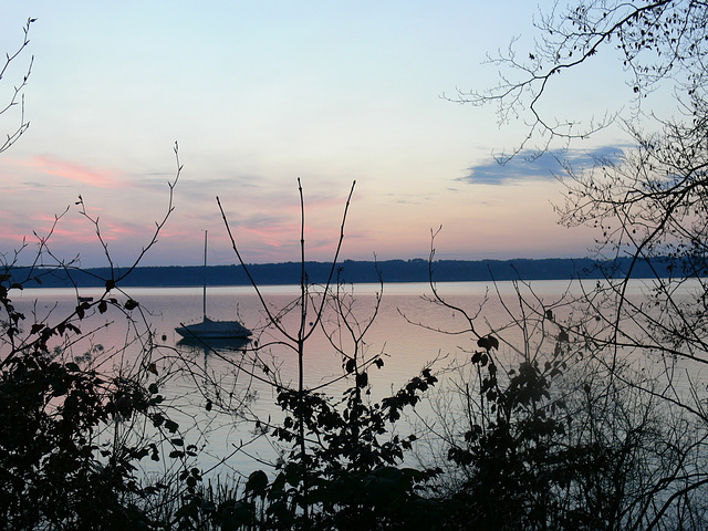 Morgengrauen am Starnberger See