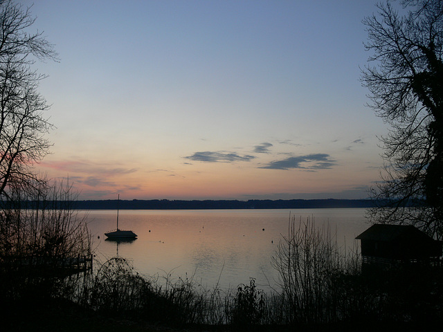 Morgengrauen am Starnberger See