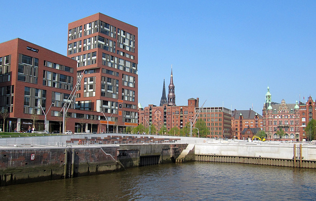 Blick auf die Katharinen- und Nikolaikirche