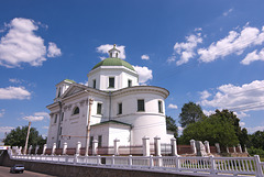 Johannes-der-Täufer-Kirche