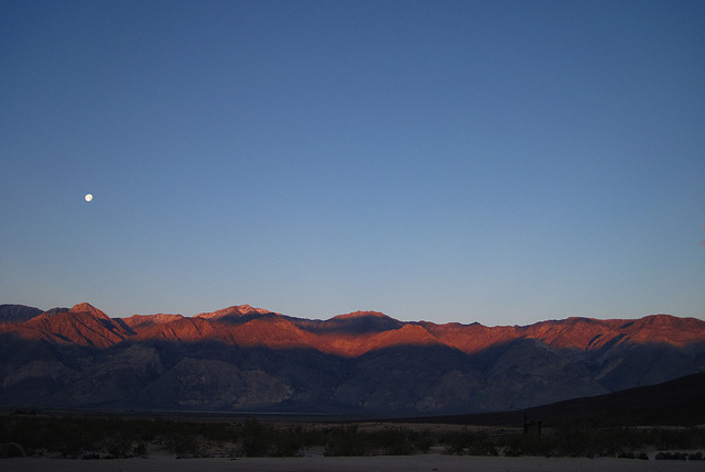 Sunrise in Saline Valley (1421)