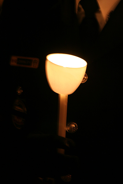 16.CandleVigil.Light.NLEOM.EStreet.WDC.13May2009