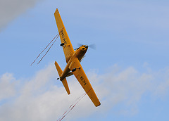 Ribbon aerobatics (e)