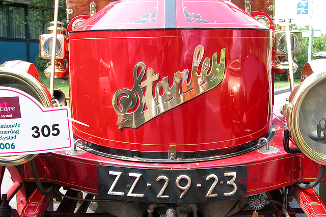 Steam cars at the National Oldtimer Day in Holland: 1913 Stanley Star Mountainwagon