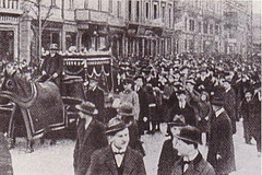 enteriga procesio kun ĉerko de d-ro Zamenhof 16.4.1917