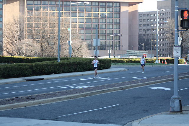 80.5thNationalMarathon.9MaineAvenue.SW.WDC.20March2010