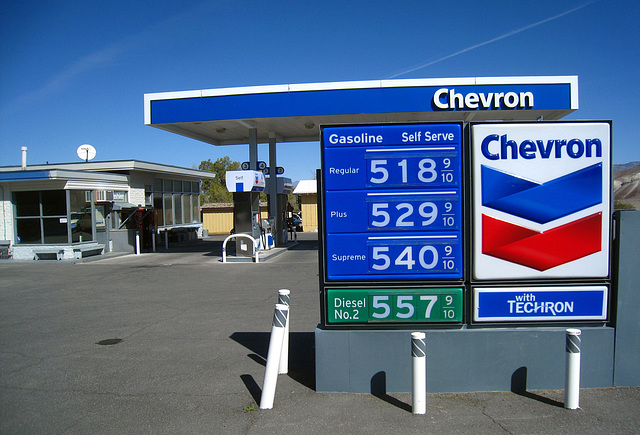 Furnace Creek Gas Prices March 8, 2011 (6423)