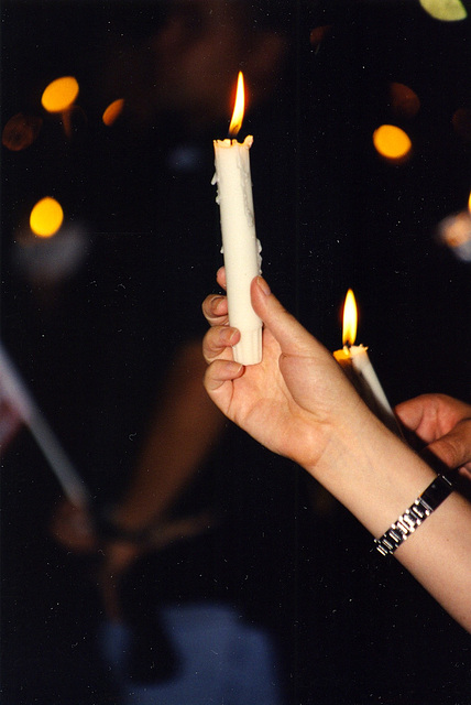 03.06.CandlelightVigil.USC.Reflecting.WDC.12September2001