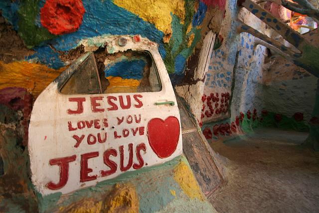 Salvation Mountain (9090)