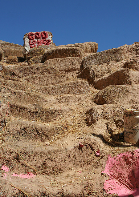 Salvation Mountain (9097)