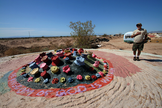 Salvation Mountain (9101)