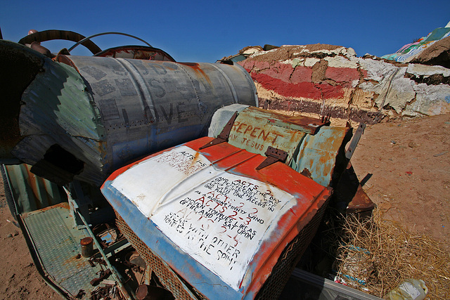 Salvation Mountain (9106)