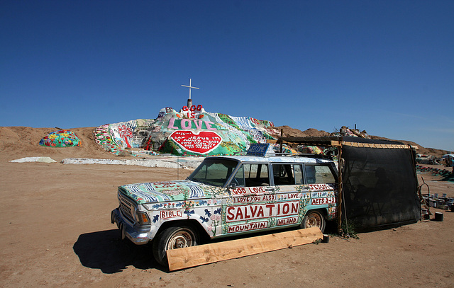 Salvation Mountain (9108)