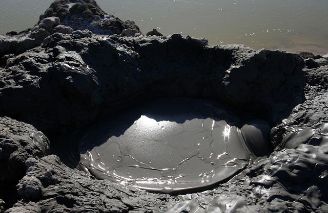 Mud Volcano (9136)