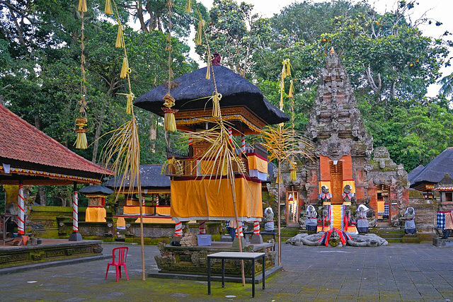 Pura Dalem Agung Padangtegal in the Monkey Forest
