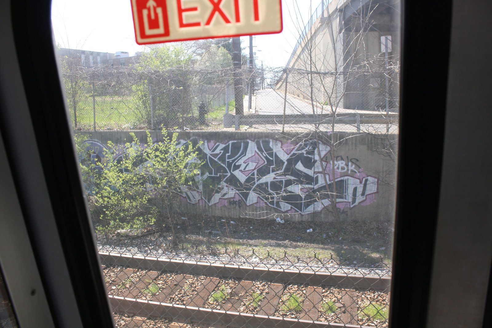 01.WMATA.RedLine.ShadyGroveBound.WDC.6April2011