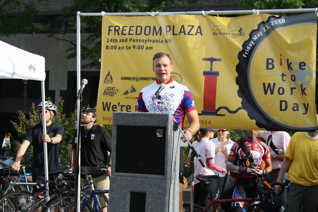 81.BTWD.FreedomPlaza.NW.WDC.21May2010