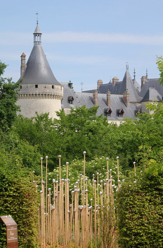 Chaumont / Loire ; le château depuis les jardins