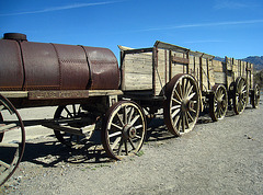 Furnace Creek Museum - Old Dinah(6424)