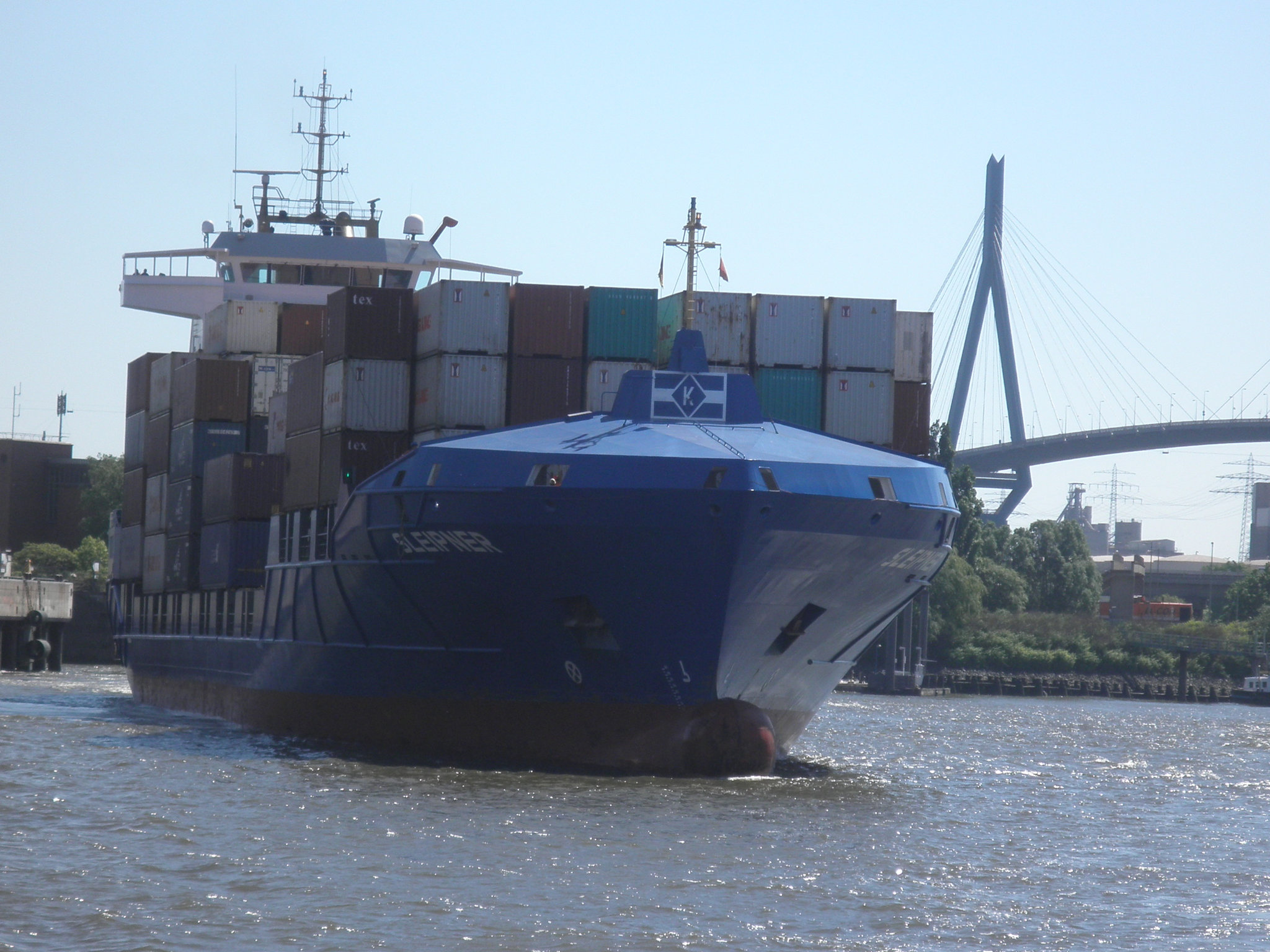Feeder-Containerschiff  SLEIPNER