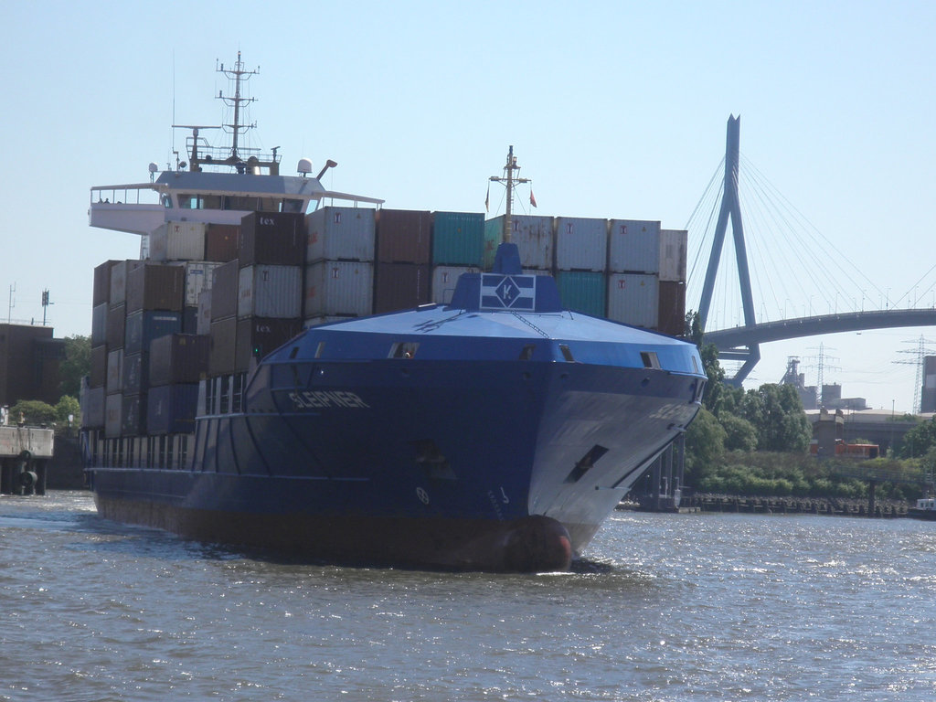 Feeder-Containerschiff  SLEIPNER