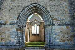 Eglise Saint-Lubin  . XIIIe siècle