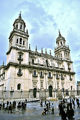 Catedral de Jaén el viernes santo, sin procesiones.