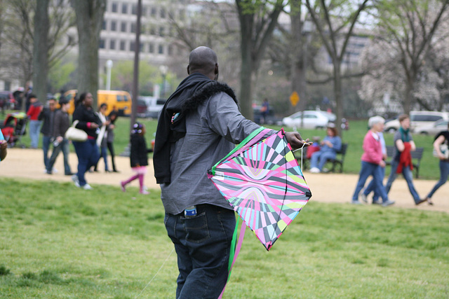 55.BlossomKiteFestival.NationalMall.WDC.10April2011