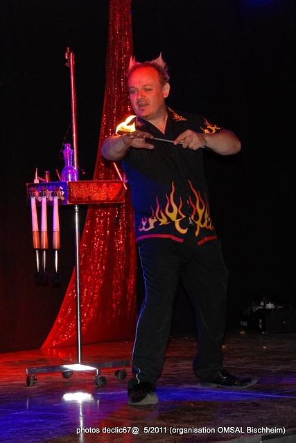 MAGIC FIRE SHOW