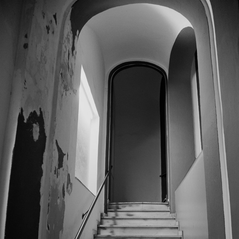 arches and a square