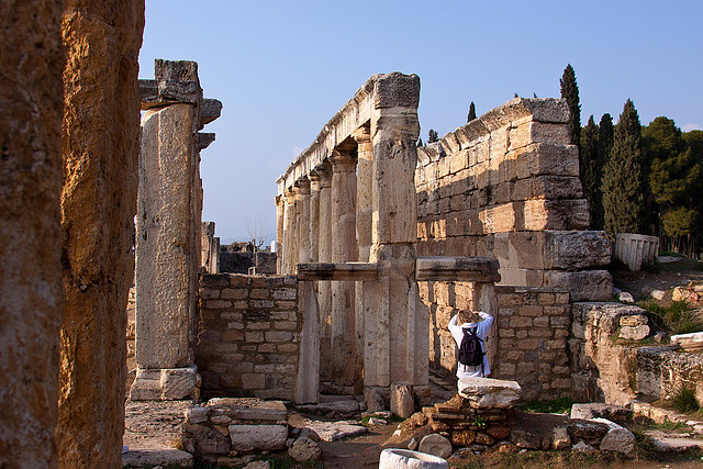 20110301 0107RAw [TR] Hierapolis
