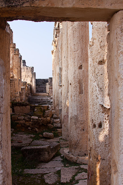 20110301 0105RAw [TR] Hierapolis