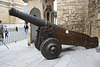 Canon devant la cathédrale à Palma de Mallorca