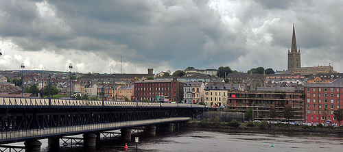 Craigavon Bridge