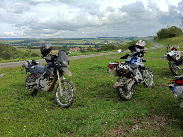 Offroad-Helden-Mopeds