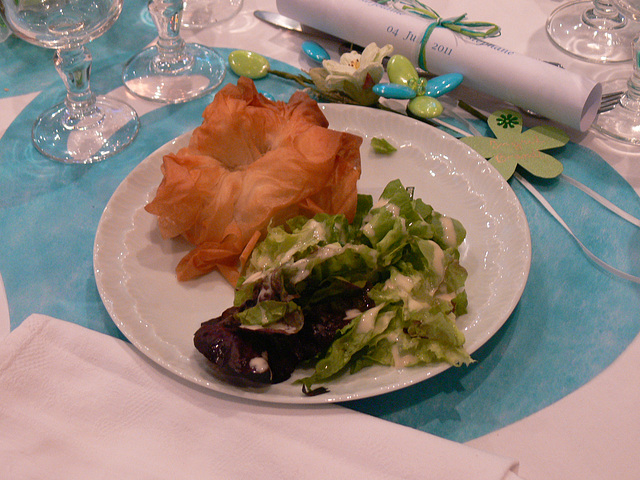 Aumônière de chèvre chaud sur salades