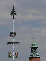 sommerblauer Himmel in Weiden