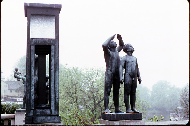 OSLO, Vigeland-Parko / Parc Vigeland