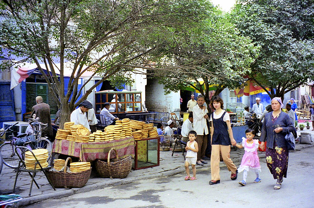 Bread cart, Kashgar
