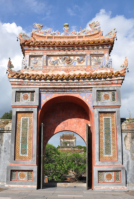 HUÉ VIETNAM