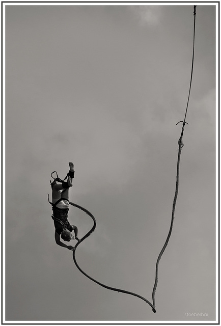 Bungee Jumping