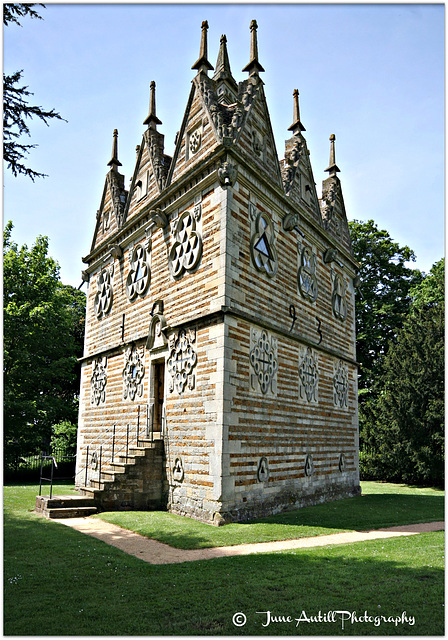 Triangular Lodge