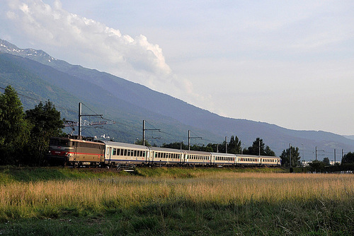 BB 25246 au pied des Alpes