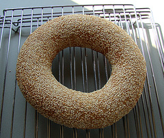 Floating Sesame Bread Ring