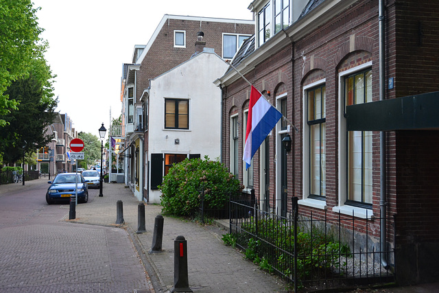 Remembrance Day in the Netherlands – Flag at half mast