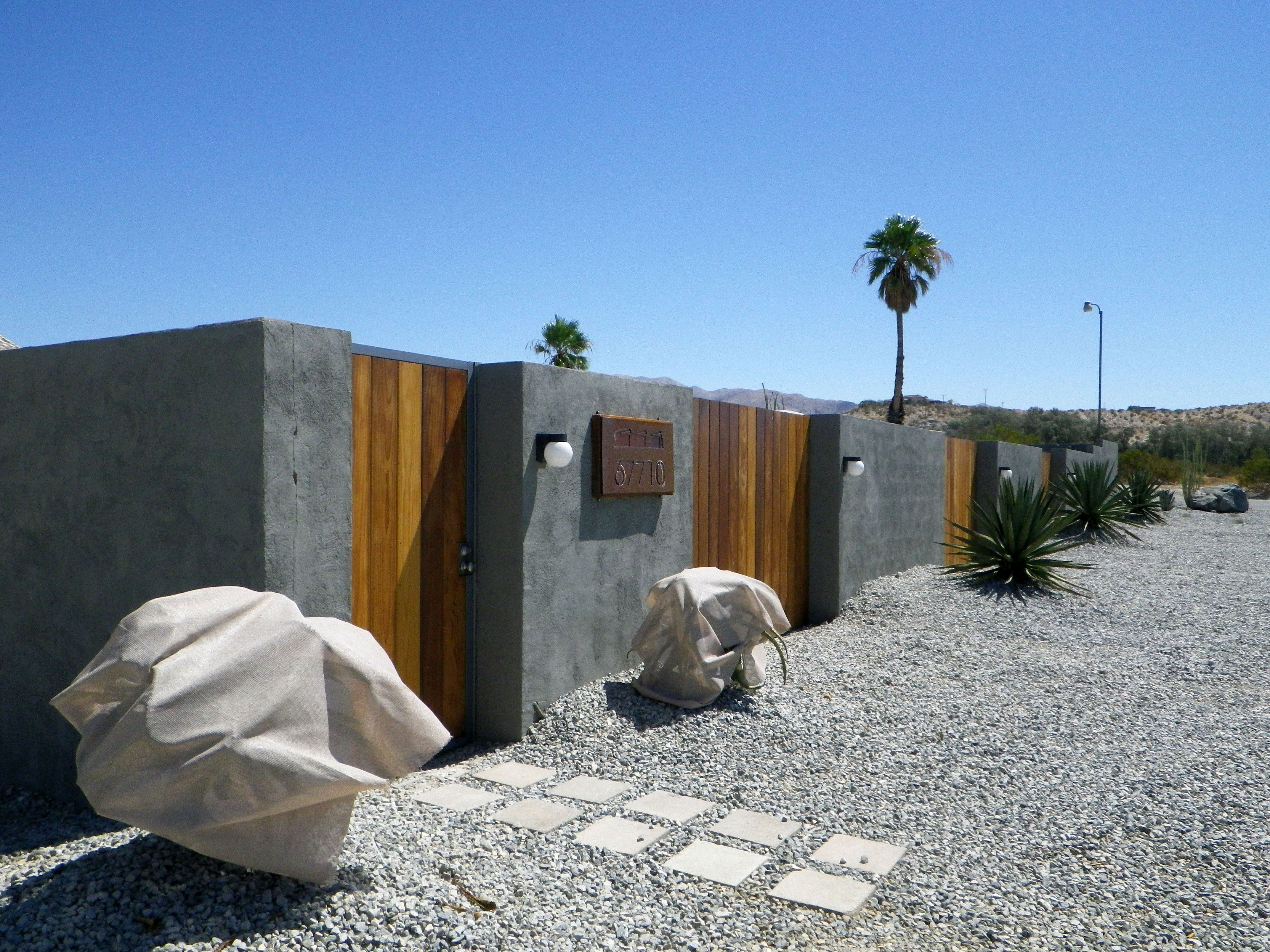 Lautner Motel (0104)